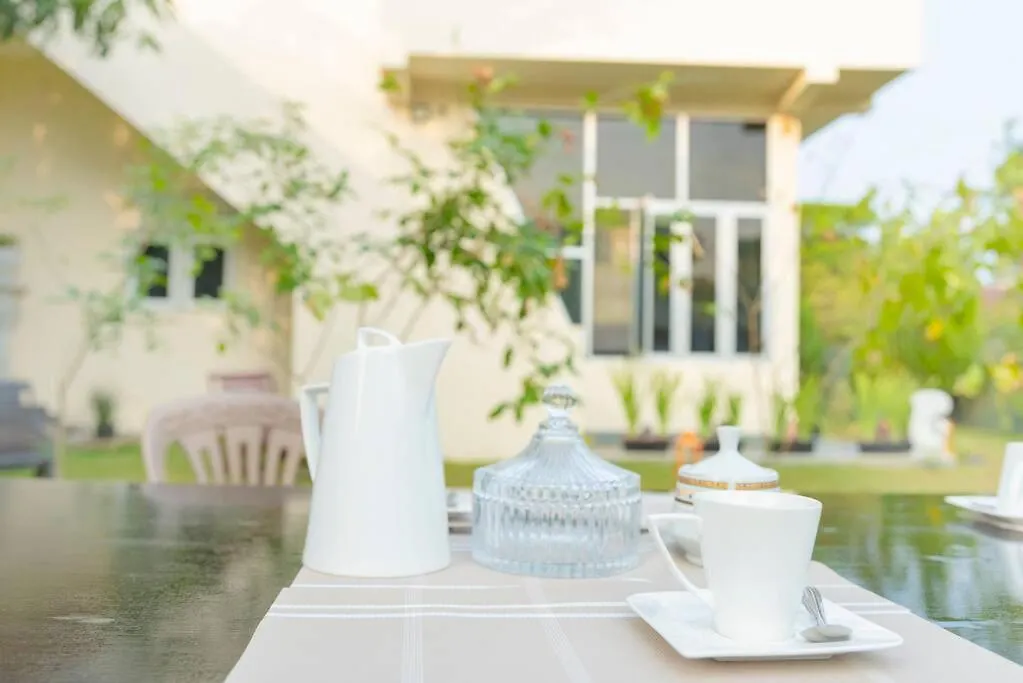 Bliss Loft - Fully Furnished Villa At Kurana, Katunaya Cmb With Tranfer Negombo